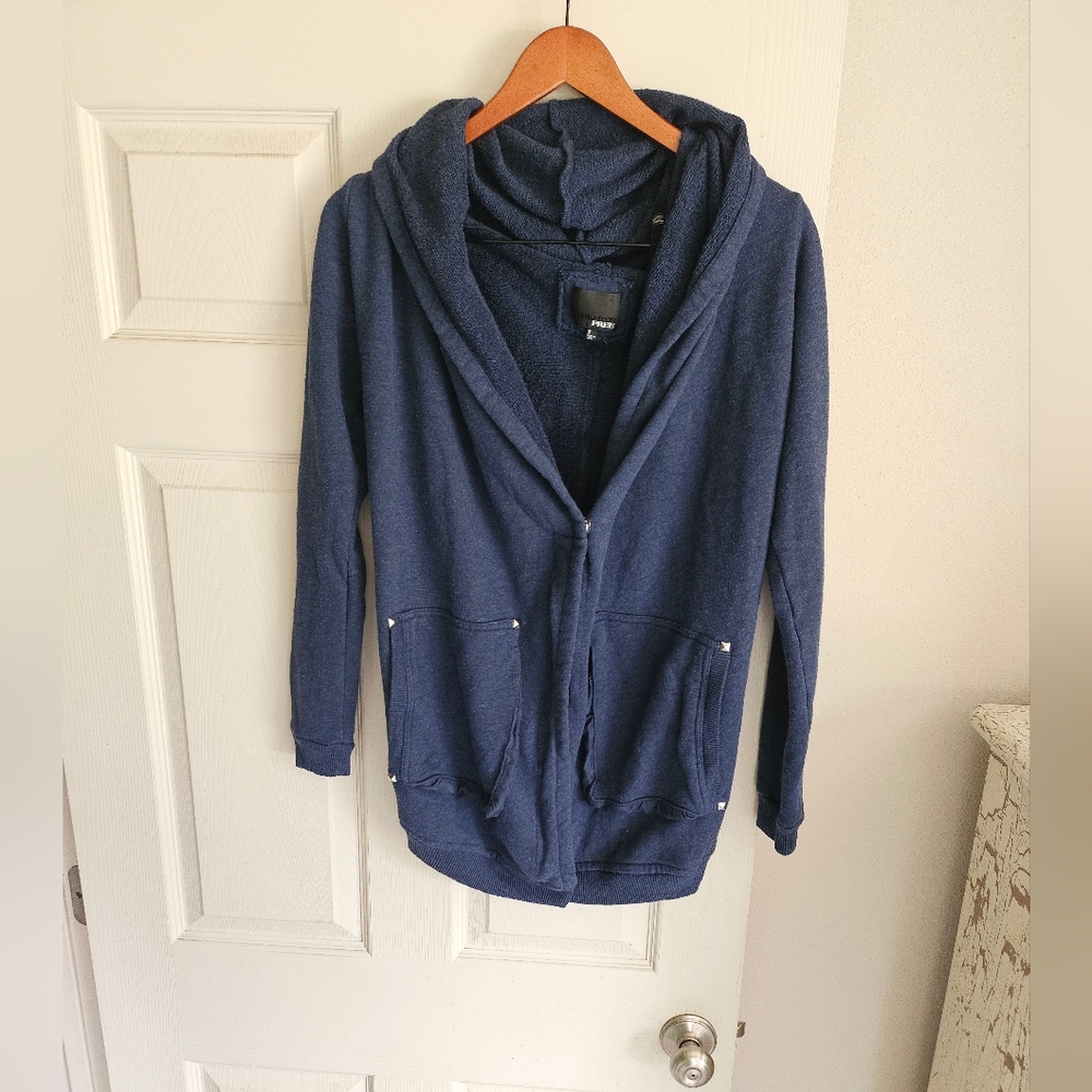 Aritzia Wilfred Free S Blue Rousseau Sweater Excellent Used Condition